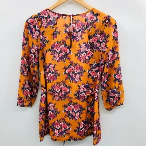 Modcloth Small 3/4 Sleeve Floral Peasant Top 714 - Picture 4 of 7